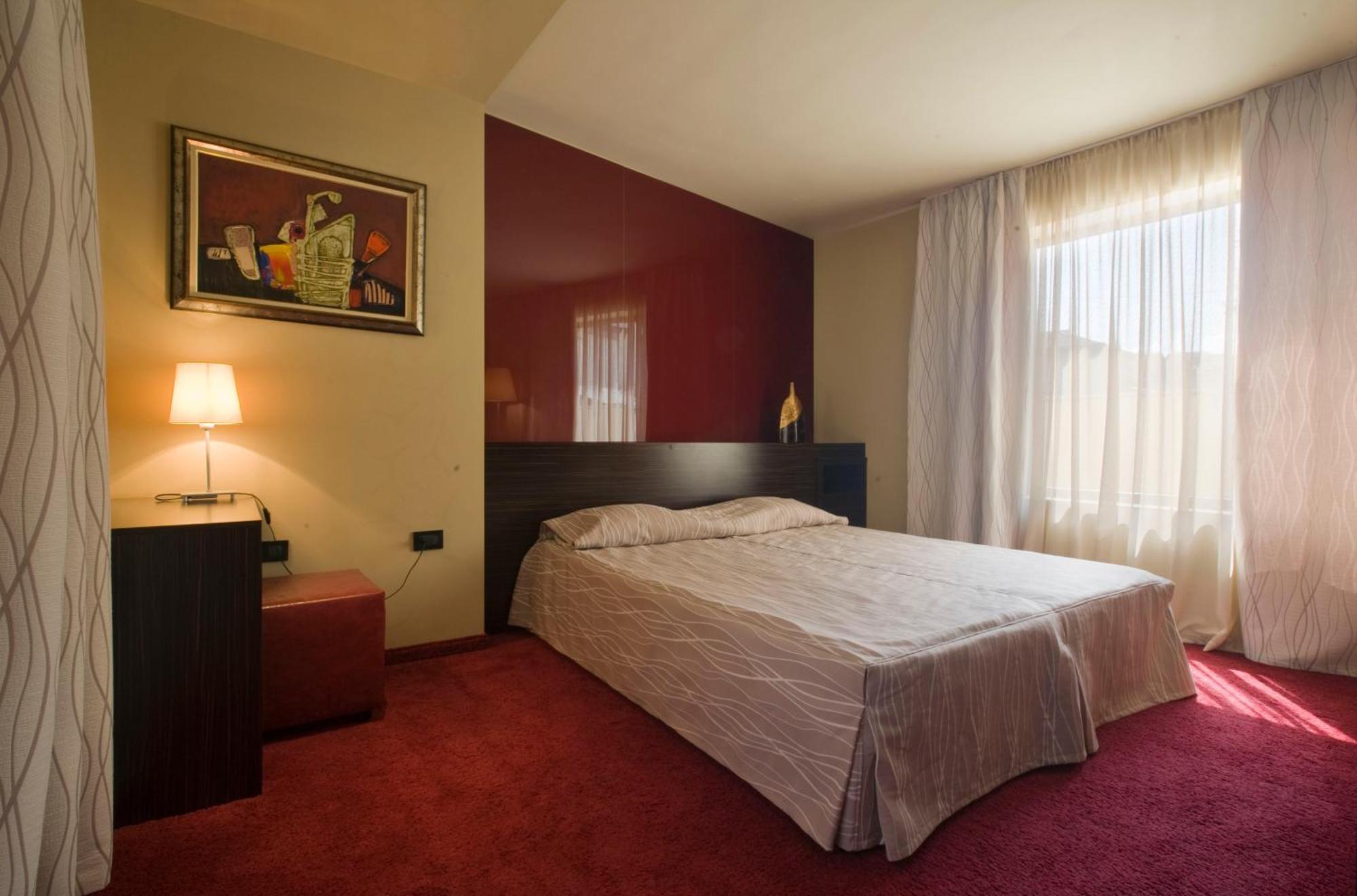 Famous House Hotel Plovdiv Luaran gambar