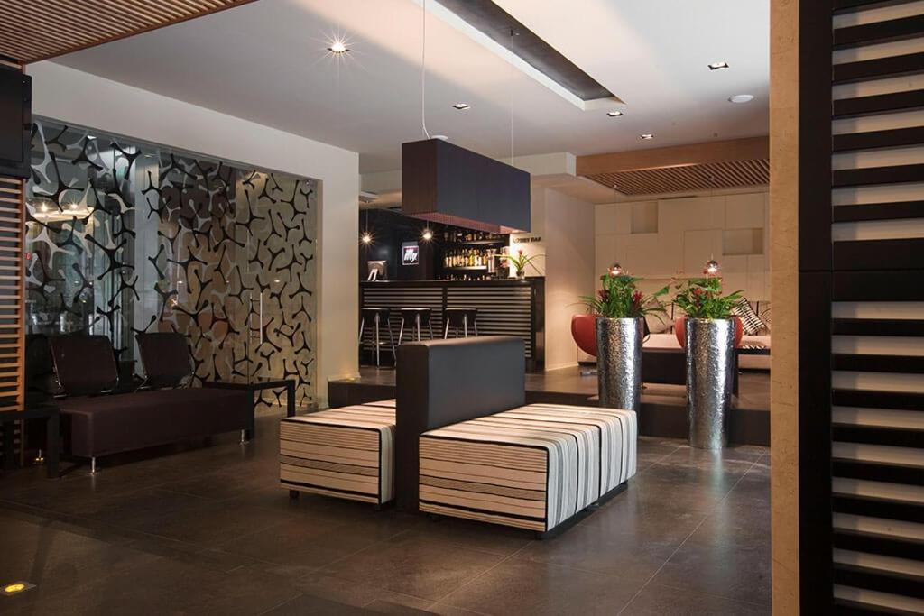 Famous House Hotel Plovdiv Luaran gambar