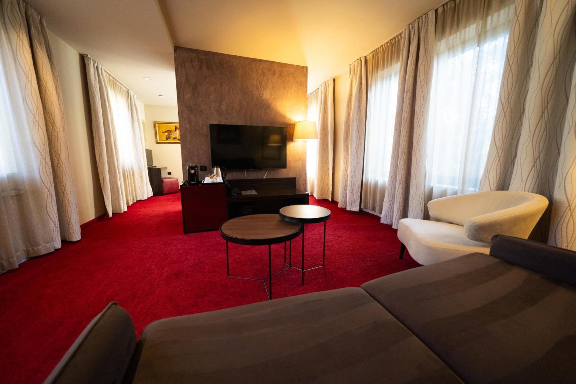 Famous House Hotel Plovdiv Luaran gambar